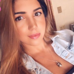 Meet your Posher, Haleigh